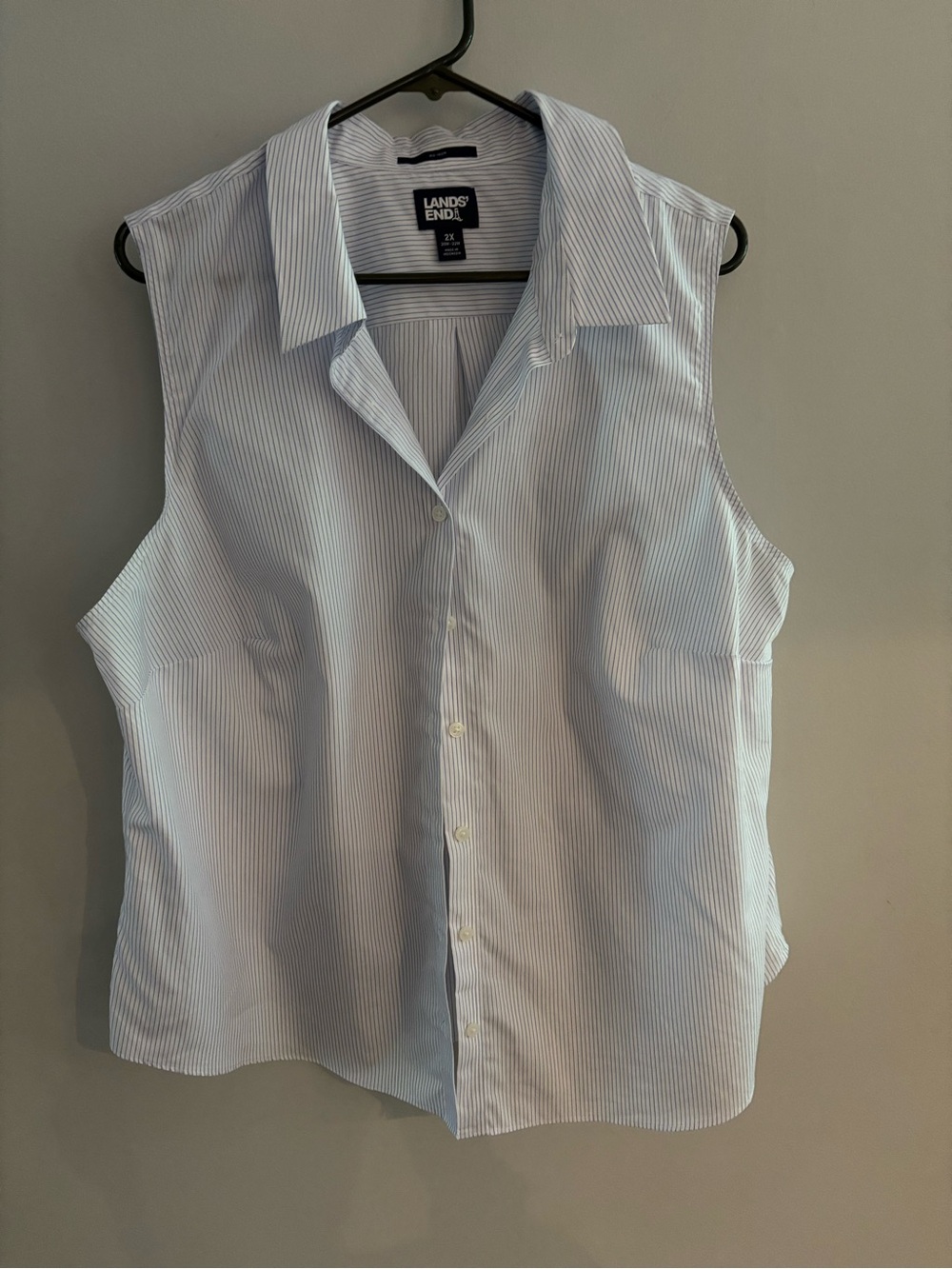 Lands' End No Iron Sleeveless Button Down Shirt Pinstripe Blue White Plus 2X